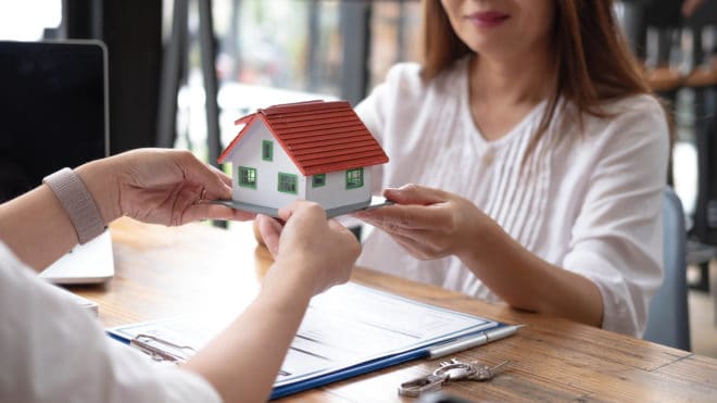 Navigating the most common dealbreakers for house buyers